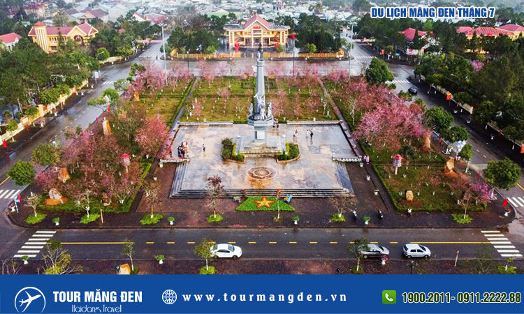 Du lịch Măng Đen tháng 7